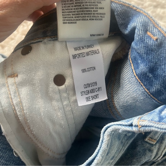 Agolde Vintage High Rise Distressed Dee Jean Shorts 23 - Picture 14 of 14